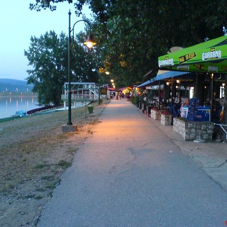 Apartmani Novak - Srebrno Jezero Veliko Gradište エクステリア 写真