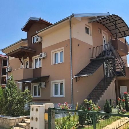 Apartmani Novak - Srebrno Jezero Veliko Gradište エクステリア 写真