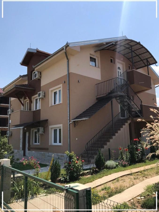 Apartmani Novak - Srebrno Jezero Veliko Gradište エクステリア 写真